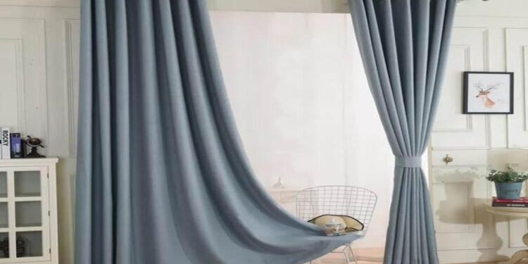 How do I choose the right size of drapery curtains for my windows